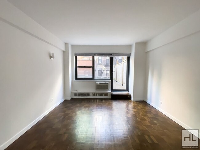 Photo - EAST 69 STREET Unit 10A