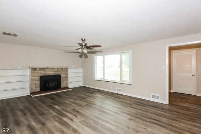 Photo - 1065 Hornaday Rd