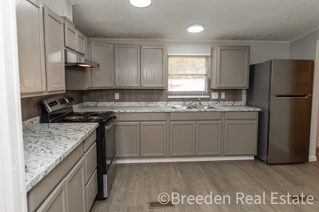 Photo - 3405 Piney Rd