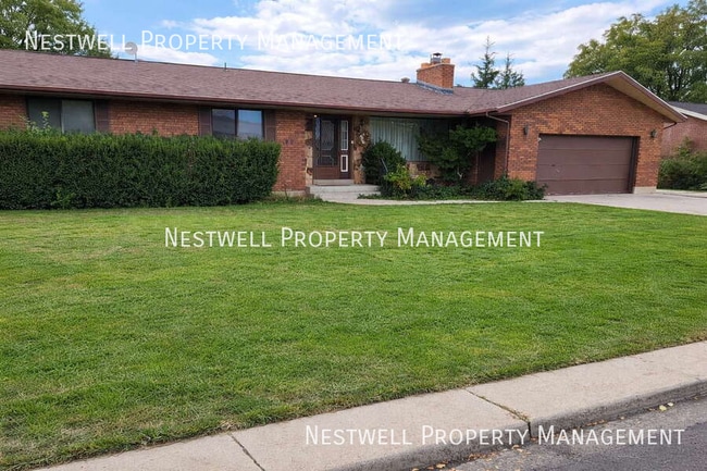 Building Photo - 893 W 1500 N St