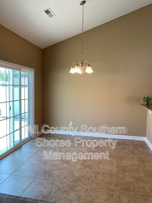 Photo - 131 Maggie Wy