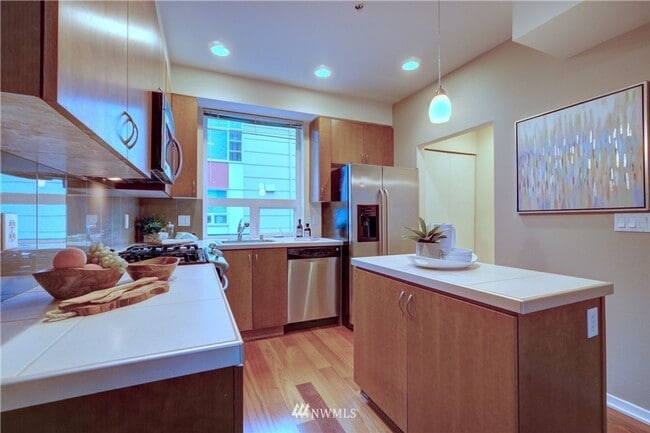Photo - Modern Redmond Townhouse near Microsoft