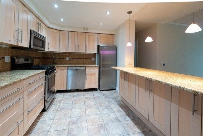 Photo - 44 Broadlawn Park Unit 20