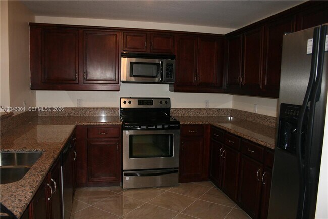 Photo - 5271 SW 8th St Unit 216