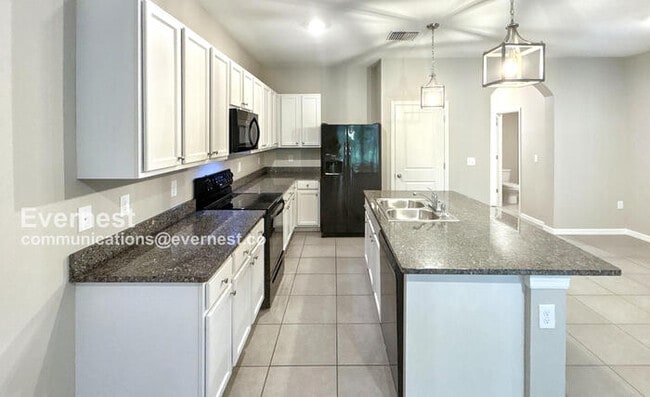 Photo - 32980 Kaloko Rd