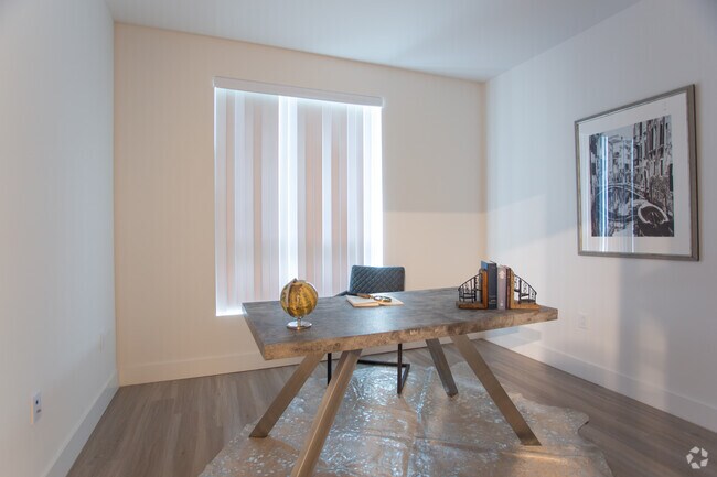 2BR-2BA-866 SF