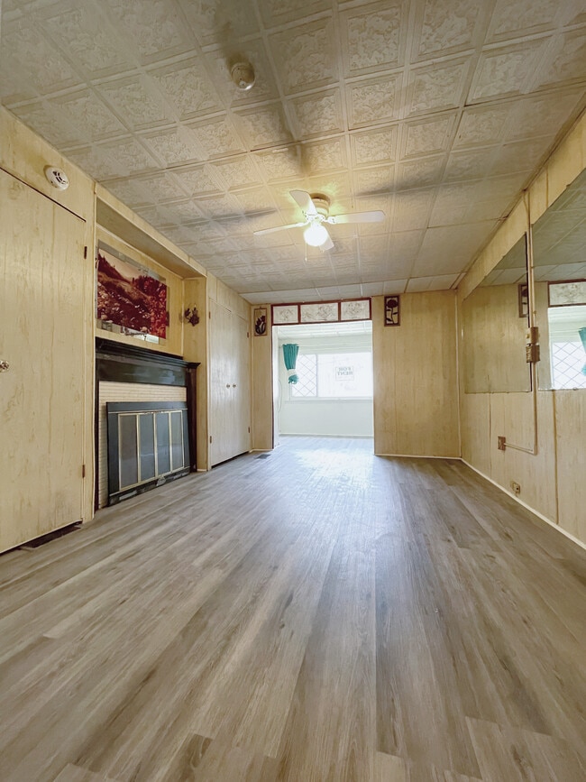 Photo - 148 Robinson St Unidad 1