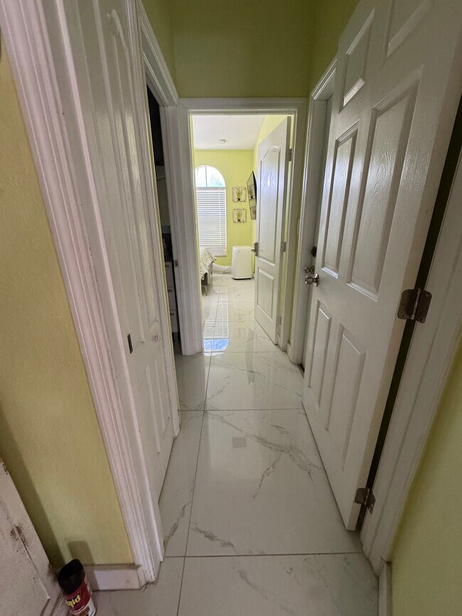 Photo - 15033 SW 8th Ter