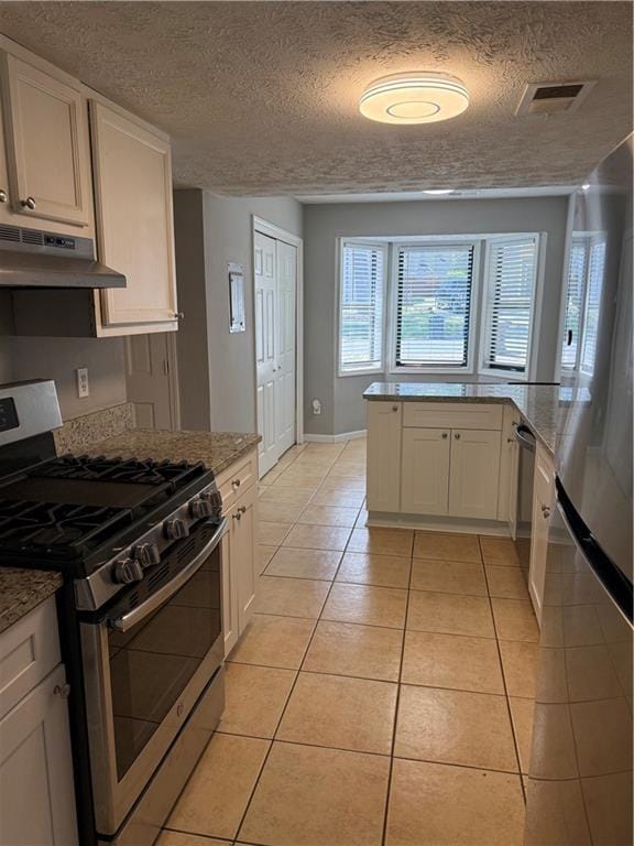 Photo - 1020 Dassow Ct