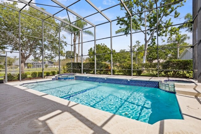 Photo - 2-Story pool home in The Fairways of Hunte...