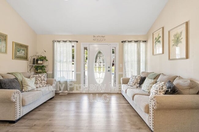 Photo - 1608 Rogers Pointe Ln