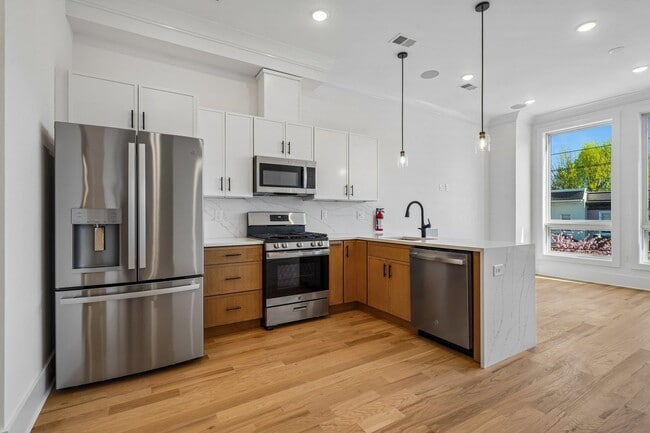 Photo - 169 Bowers St Unidad 2