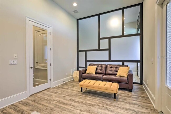 Photo - 13743 Walcott Avenue