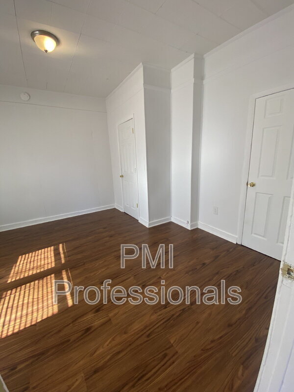 Photo - 713 SE Atlantic St