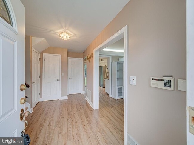 70 Gage Rd