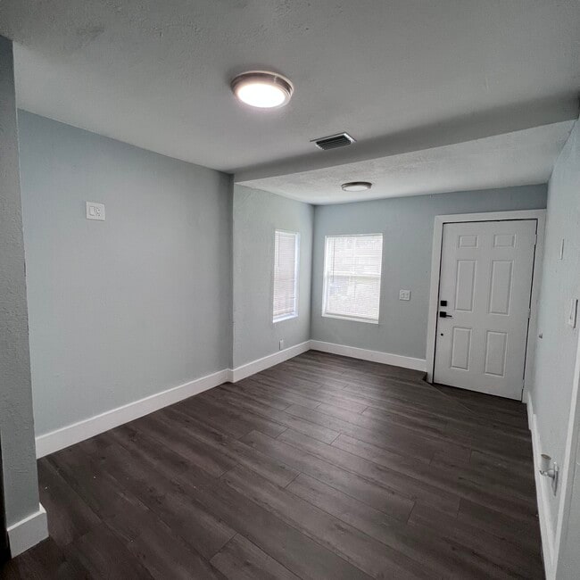 Photo - 2987 NW 44th St