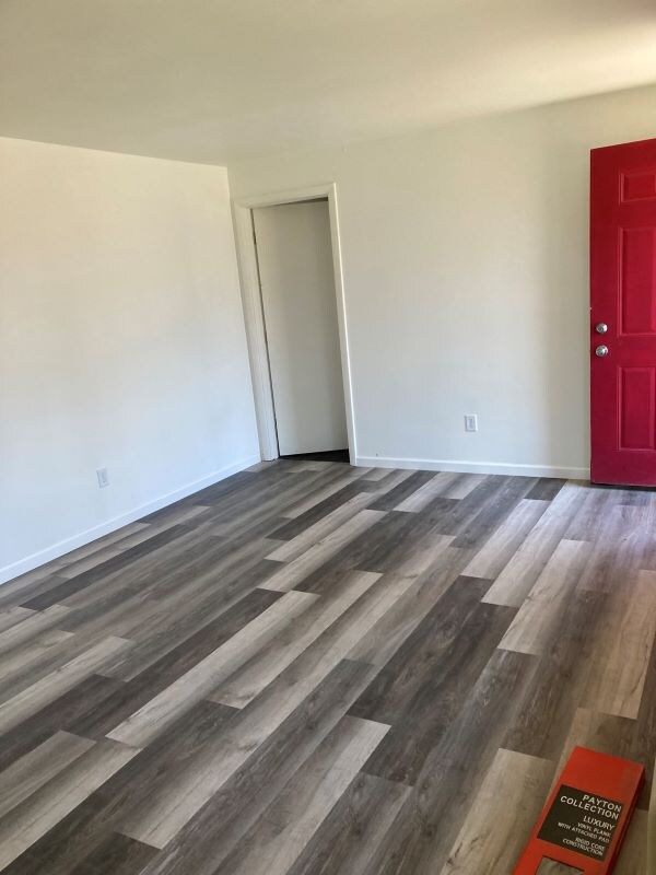 Photo - 460 Wells Dr Unit A