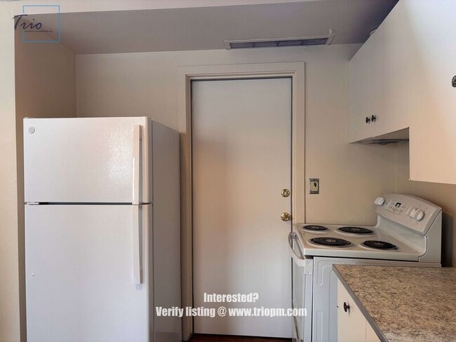 Photo - 1889 Hilyard St