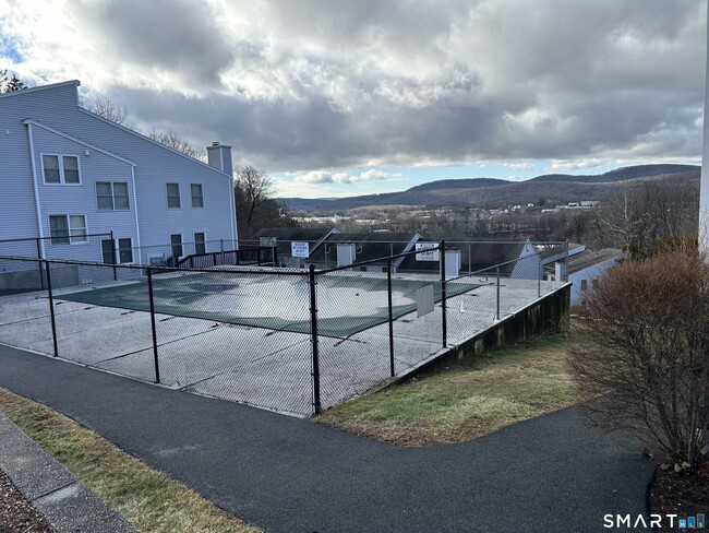 Photo - 43 Valley Dr Unit 43