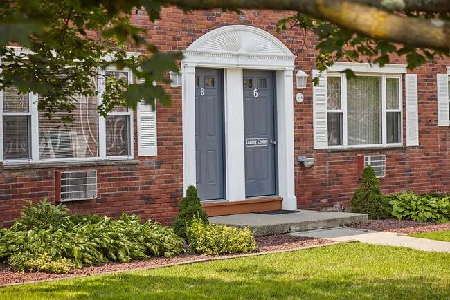 Ridgefield Apartments