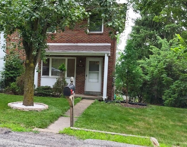 Photo - 551 Cumberland Rd Townhome