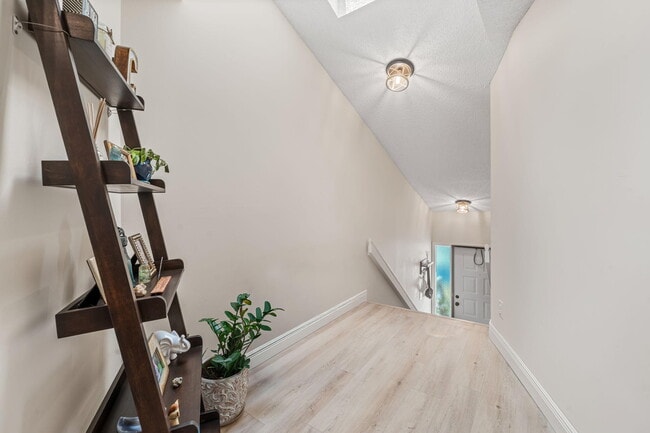 Photo - 3006 Black Oak Ct Unidad 3006