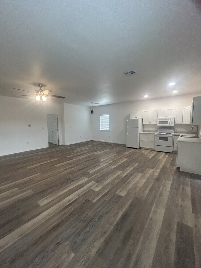 Photo - 2529 Cardinal Rd