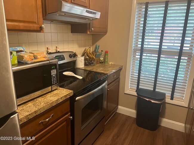 Photo - 93 Thimbleberry Rd