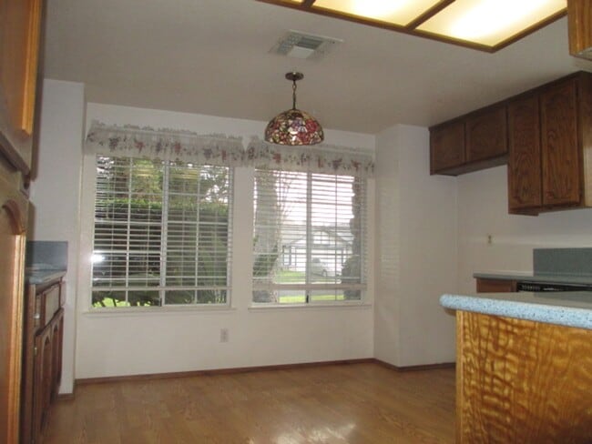 Photo - Woodcreek Oaks area home.