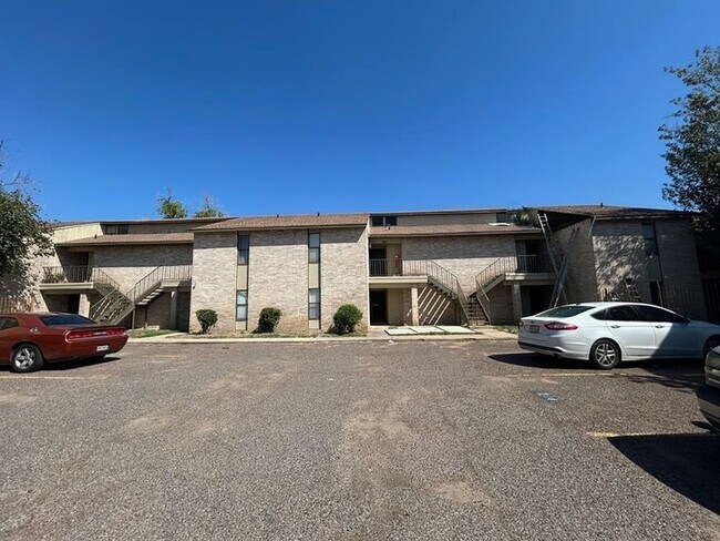 Photo - 100 Hillside Rd Unit 113