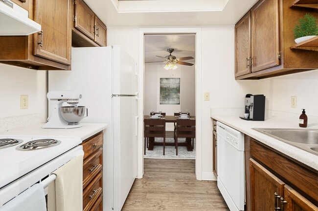 Inviting Cabinet Filled Kitchens