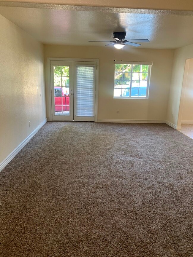 Photo - 2554 Eastlake Ave Unidad 2554