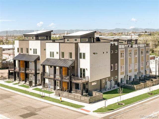 Building Photo - 2105 S Galapago St Rental