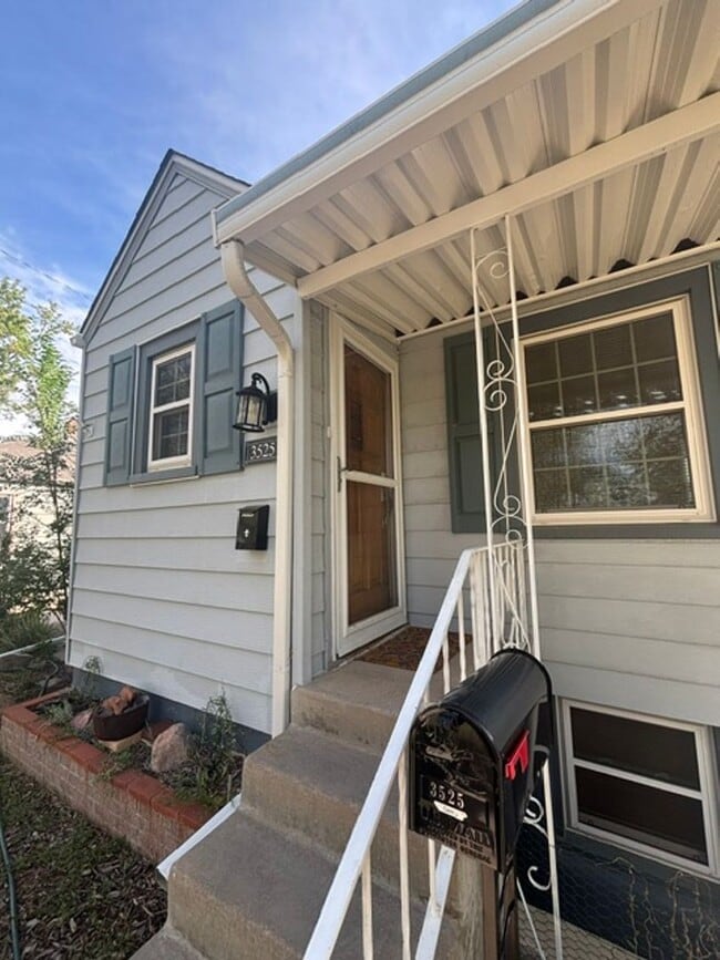Building Photo - 3525 McComb Ave Unit PM-246-1 A