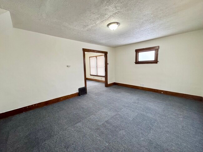 Photo - 1722 Harrisburg Rd NE