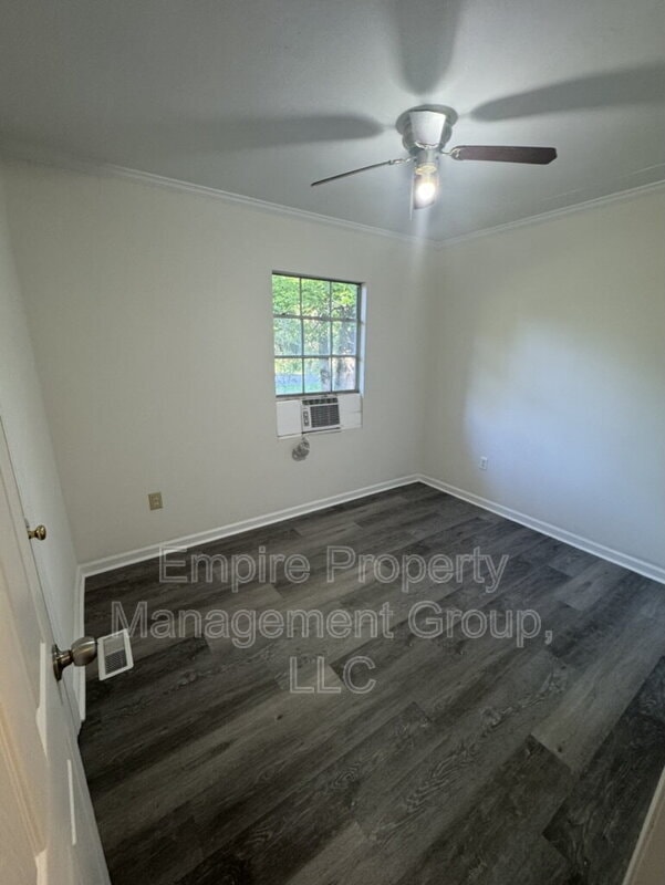 Photo - 2126 Old Hopkins Rd