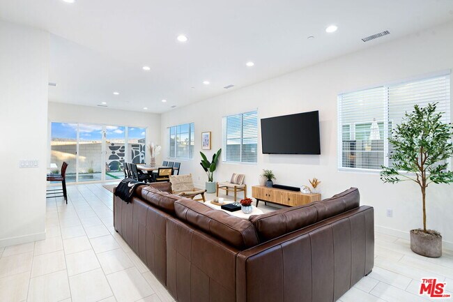 Photo - 1605 Candela Ct