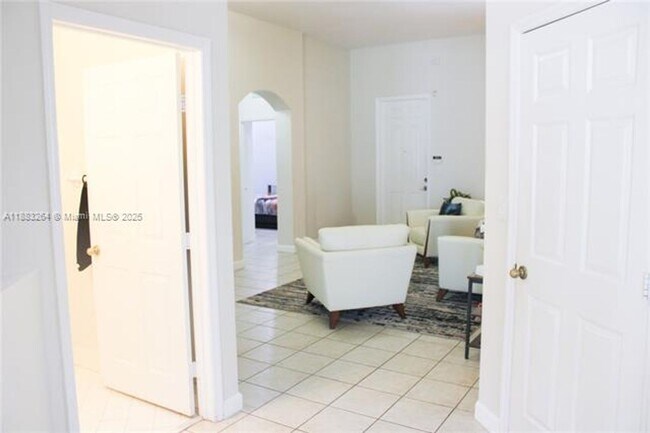 Photo - 2106 NE 40th Ave