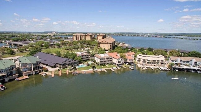 Photo - 104 Cove E