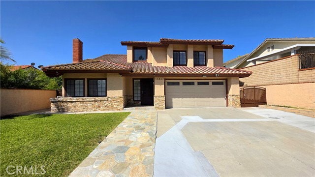 Building Photo - 335 Eola Dr