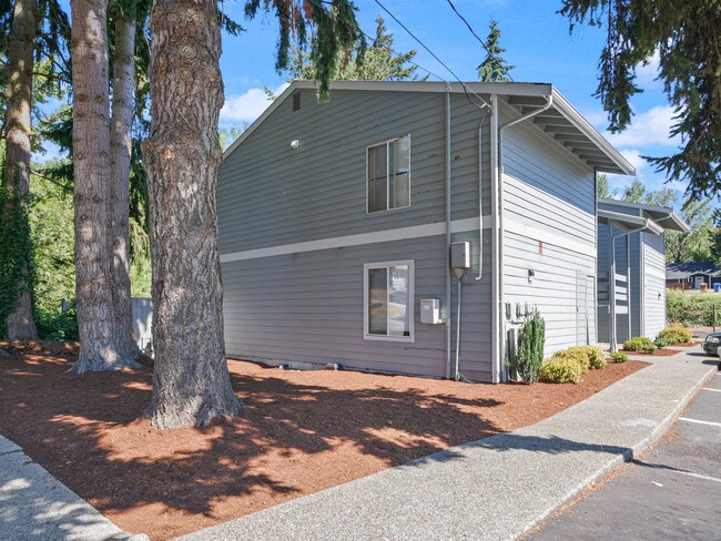 Madrona Park - Madrona Park Apartments