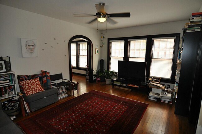 Building Photo - 1612 Kipling St Unit 1 Rental