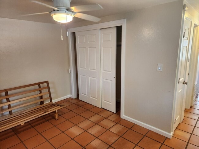 Photo - 10 Deer Path Ave Unidad 3