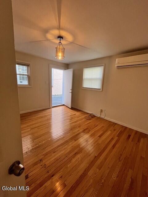 Photo - 104 S Ferry St Unit B