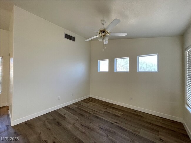 Photo - 10617 Mission Lakes Ave