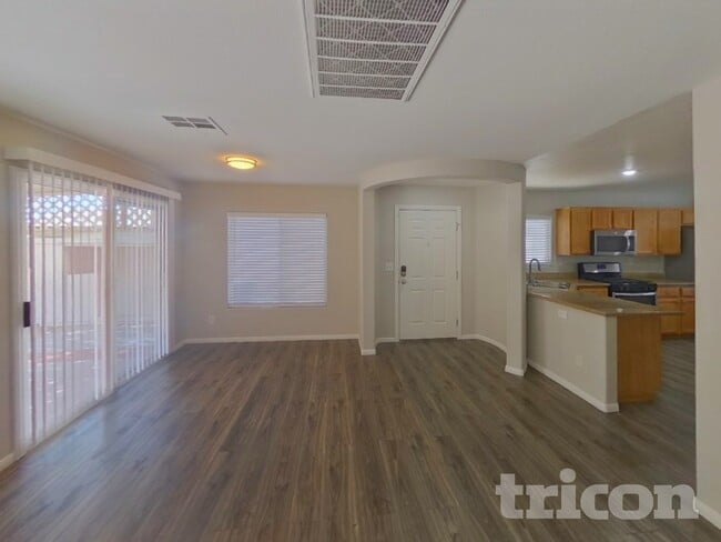 Photo - 5915 Balsam Pine Dr