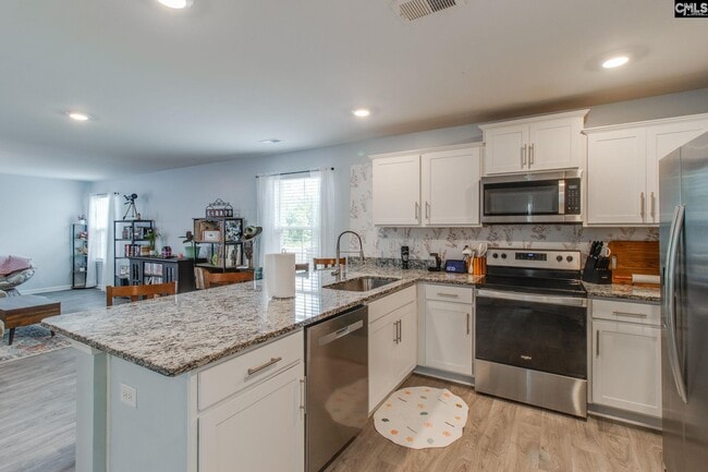 Photo - 466 Delahays Rd