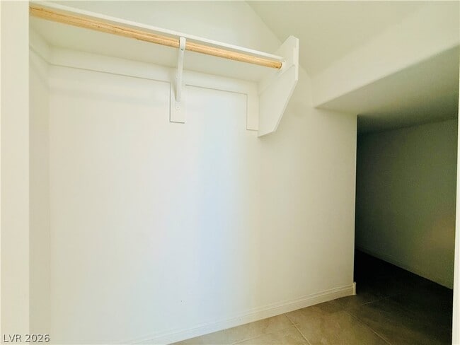 Building Photo - 398 Moonlight Opera Ct