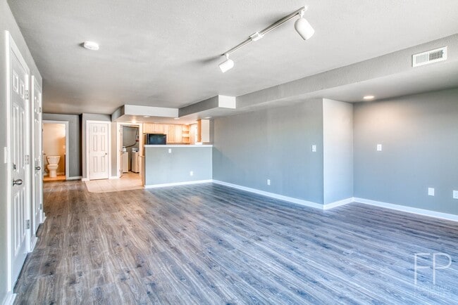 Photo - 1194 Co Rd 6 Unit Downstairs