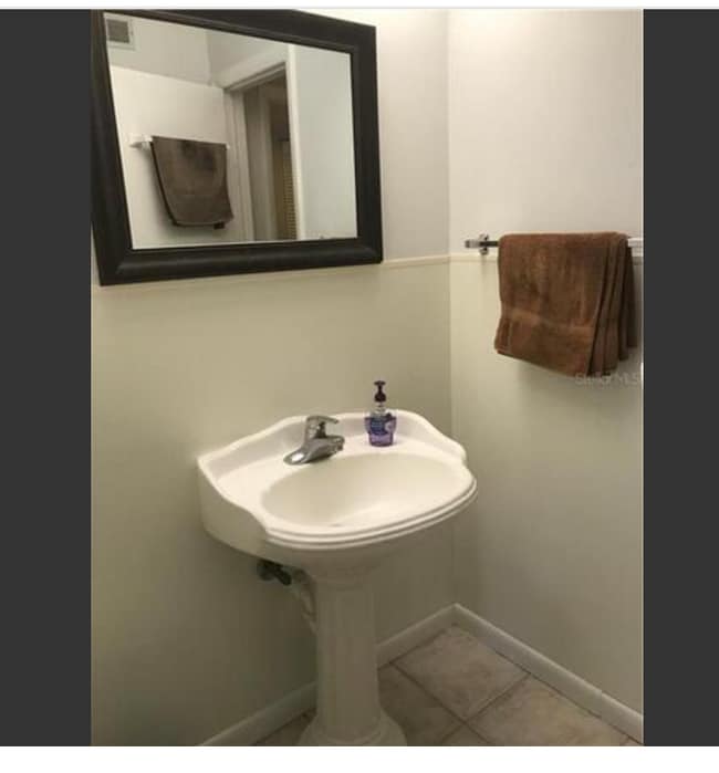 Bathroom - 2581 Countryside Blvd Unit 109